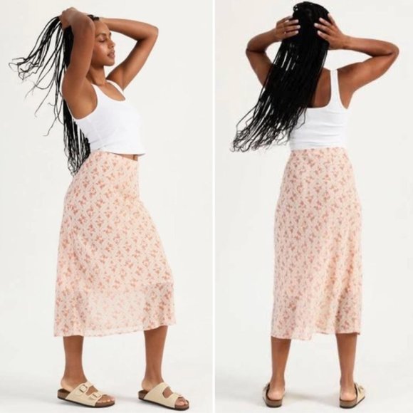 Lattice skirt from Miss Shop - Picture 3 of 4